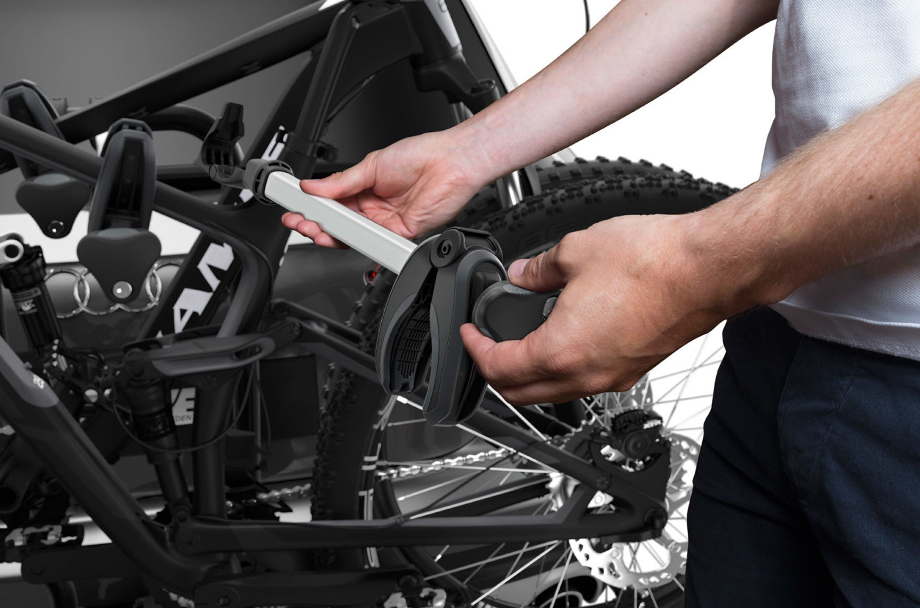 thule easyfold xt 3b 13pin