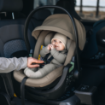 Slika THULE MAPLE CONNECT INFANT CAR SEAT FADED KHAKI 14000034